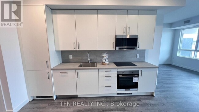 Building Photo - 7549-7549A Kalar Rd