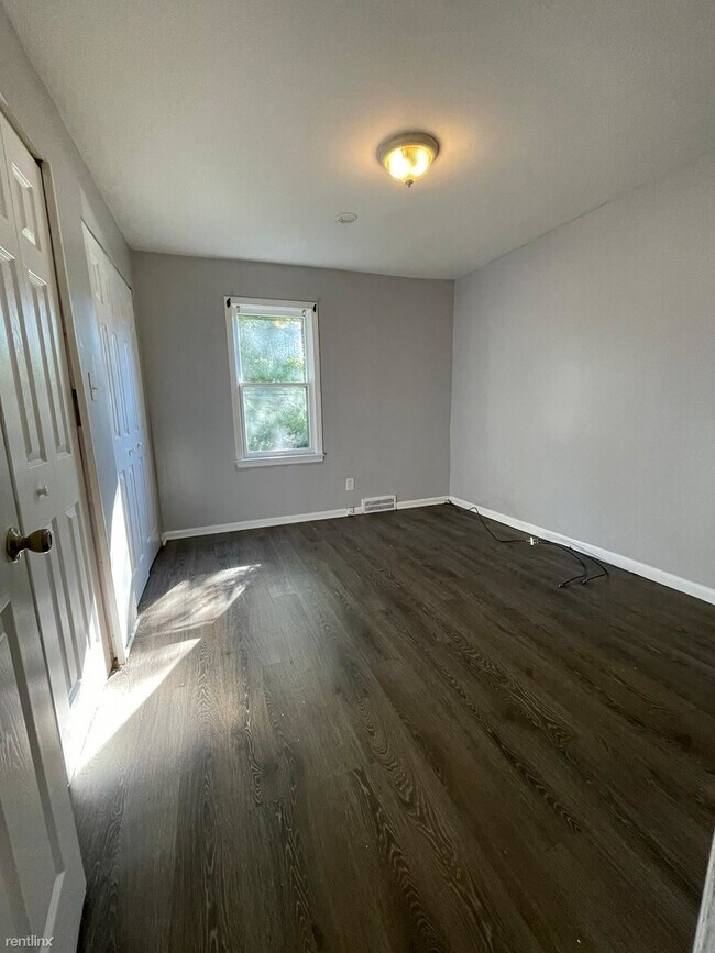 Building Photo - 2 br, 1 bath House - 18617 Five Points St ...
