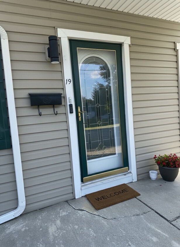 Primary Photo - 19 N 11th St