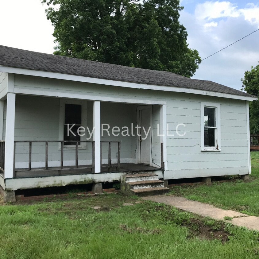 1417 Yoist St. - Alexandria MOVE IN SPECIAL - 1417 Yoist St. - Alexandria  MOVE IN SPECIAL