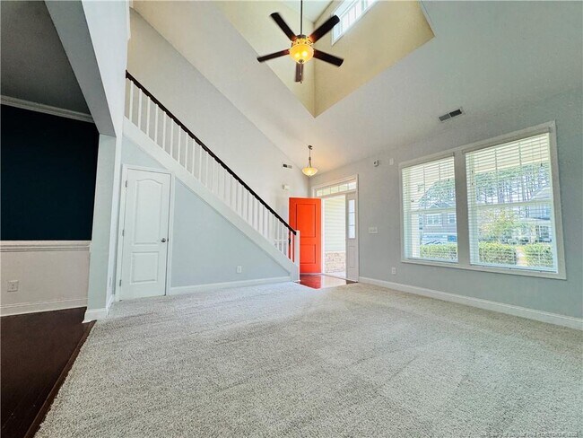 Foto del edificio - 66 Timber Skip Dr