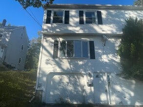 Building Photo - 60B Upland St