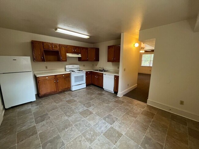 Foto del edificio - 1311 E 31st St