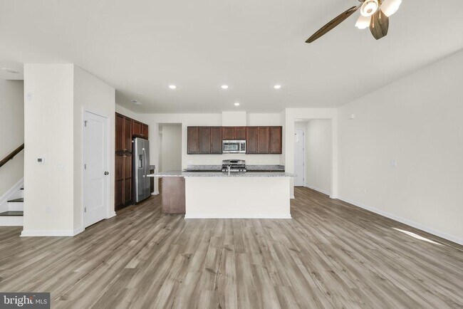 Foto del edificio - 228 Park Ln