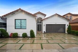 Building Photo - 3634 SW 156th Ct