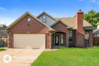 Building Photo - 2824 W Creek Side Dr