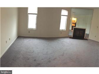 Building Photo - 4800 Weatherhill Dr