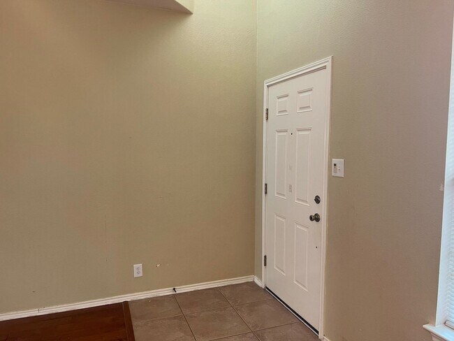 Foto del edificio - Welcome home to 337 Willow Loop!