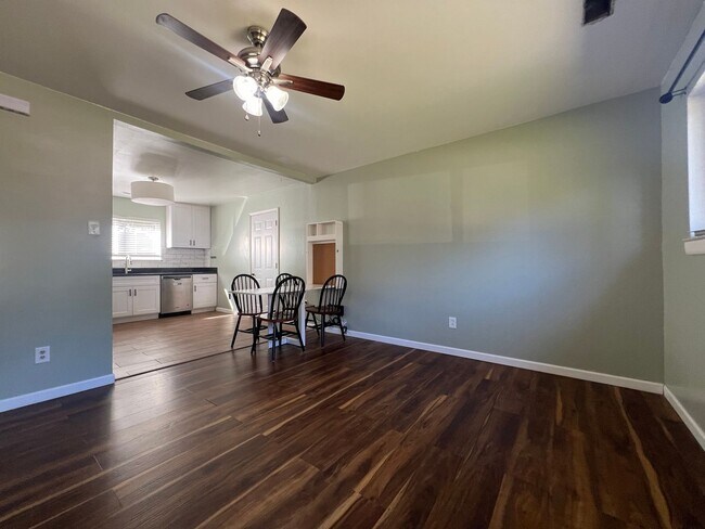 Building Photo - AHOY ACRES