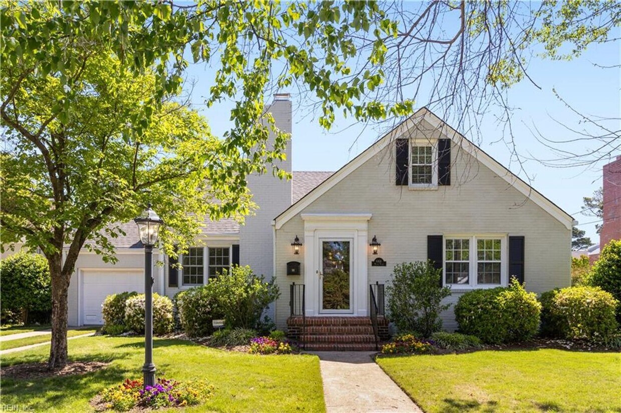Foto principal - Beautiful Cape Cod in Larchmont