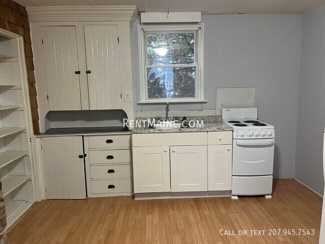 Foto del edificio - 439 Fourth St. Apt.