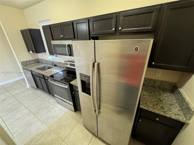 Foto del edificio - 17087 SW 96th St