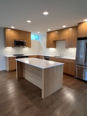 Foto del edificio - Amazing modern townhouse tucked away in pr...