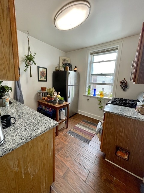 Foto del edificio - 4860 N Hermitage Ave