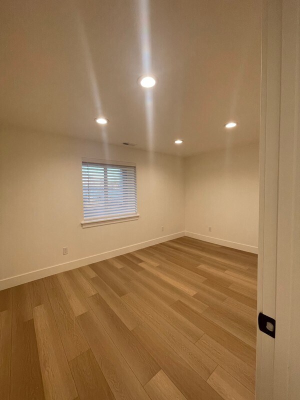 Foto del edificio - 517 S 2420 W