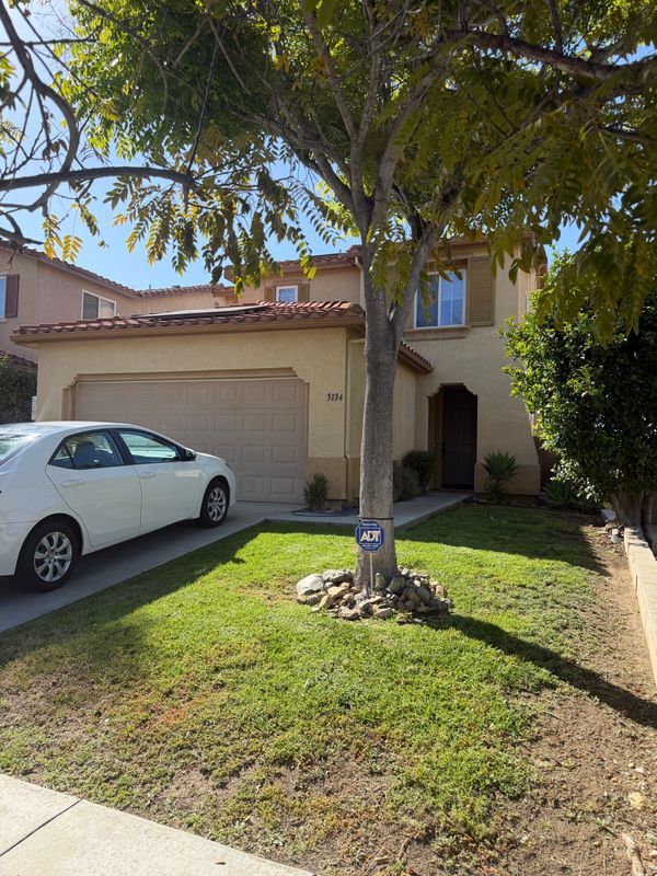 Foto del edificio - 5134 Seaglen Way