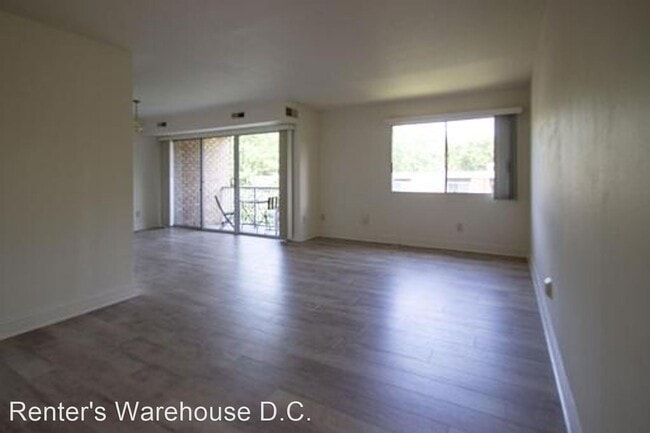 Building Photo - 2 br, 1 bath House - 2910 Kings Chapel Rd #15