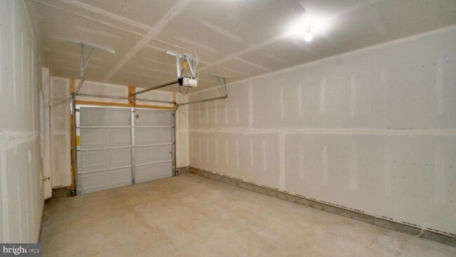 Building Photo - 103 Brashear Ct