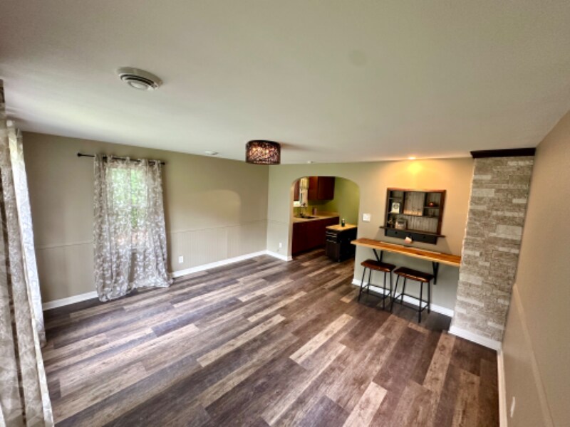 Foto principal - 1509 N Breezeland Rd