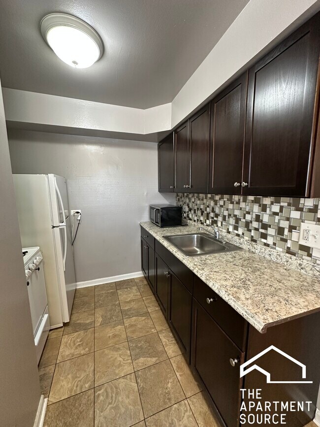 Foto del edificio - 3820 25th Ave