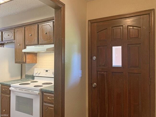 Foto del edificio - 3 br, 1.5 bath House - 904 Glenwood Drive