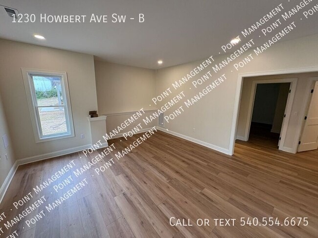 Building Photo - 1230 Howbert Ave SW