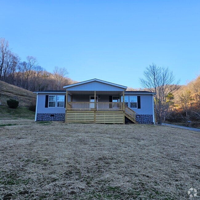 Apartments For Rent in Marshall NC 2 Rentals