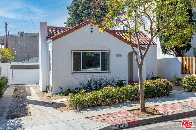 Foto del edificio - 9020 Phyllis Ave