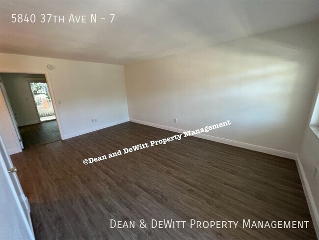 Building Photo - 5840 37th Ave N