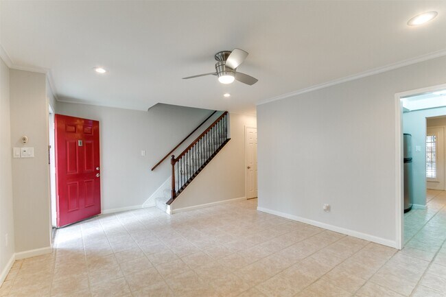 Building Photo - 1407 Springrock Ln