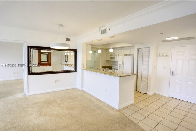 Foto del edificio - 19501 W Country Club Dr