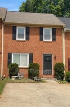 Building Photo - 1100 Westfield Trace