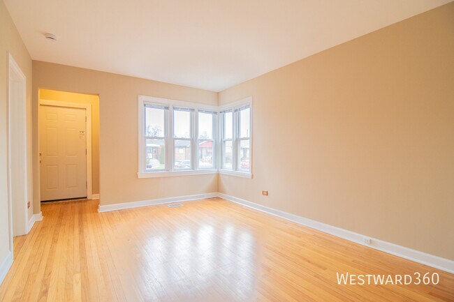 Foto del edificio - 12123 S Lafayette Ave