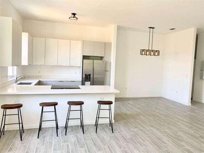 Foto del edificio - 160 NE 57th St