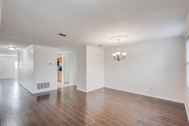 Foto del edificio - 3009 Meadow Bluff Dr