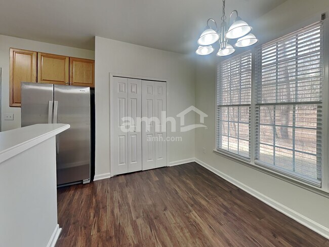 Foto del edificio - 1440 Stoney Field Pl