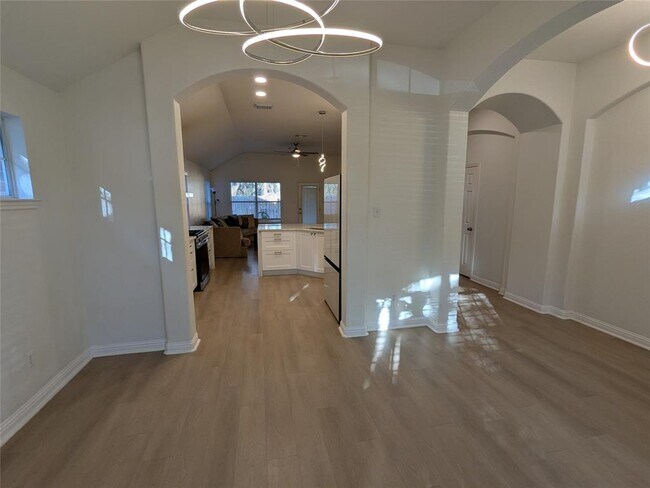 Foto del edificio - 2008 Petrified Forest Dr