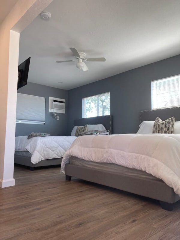 3345 Lakeshore Blvd Unit 2, Lakeport, CA 95453 Room for Rent in