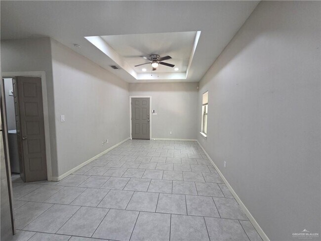 Foto del edificio - 2009 Garden Ridge Dr