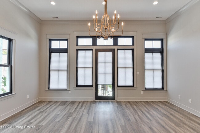 Building Photo - 10504 Meeting St