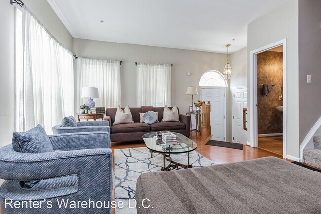Building Photo - 4 br, 2.5 bath House - 3318 Yellow Flower Rd