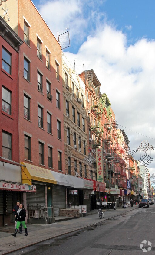 Primary Photo - 59 Mott St