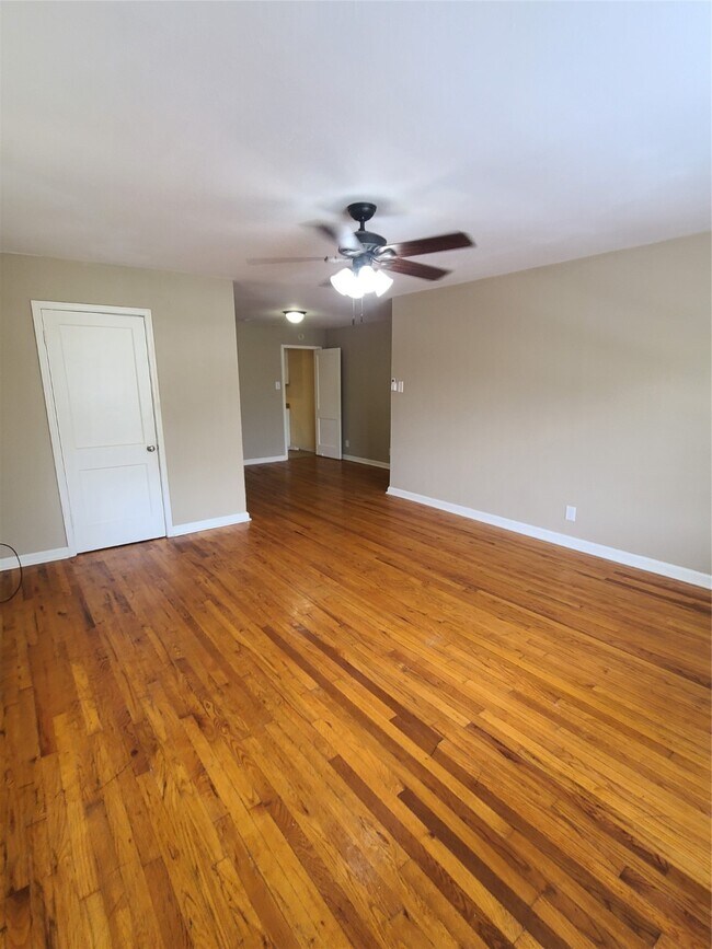 Foto del edificio - 1434 Lawson St