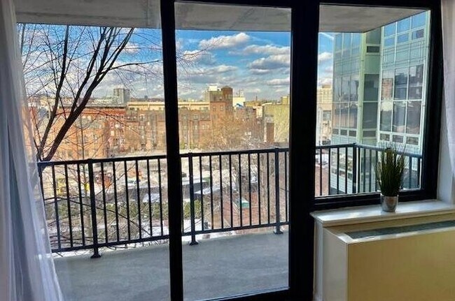 Foto del edificio - 700 Grove St