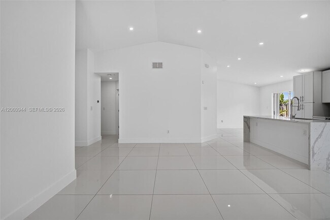 Foto del edificio - 15772 SW 74th Ln