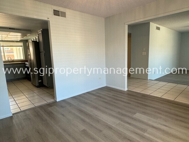 Building Photo - North Phoenix single family home