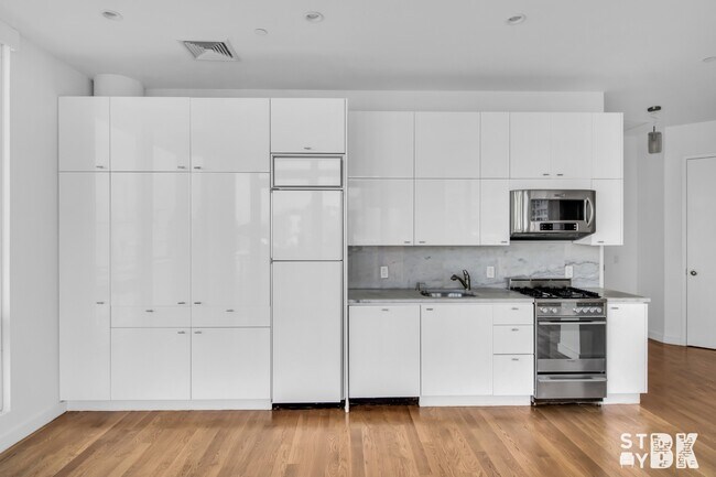 Foto del edificio - 525 Clinton Ave