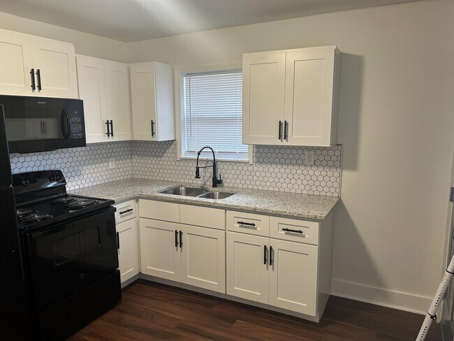 Foto del edificio - 2936 42nd Ave N