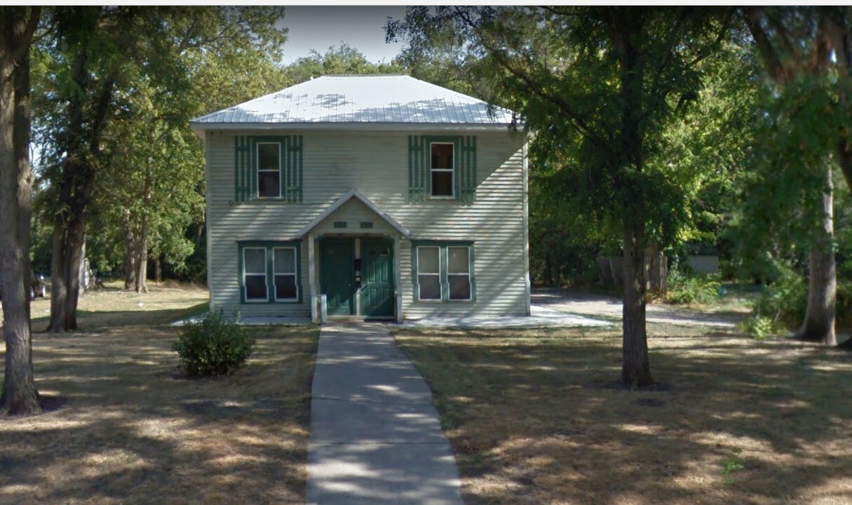 Foto del edificio - 105 W Dartmouth St