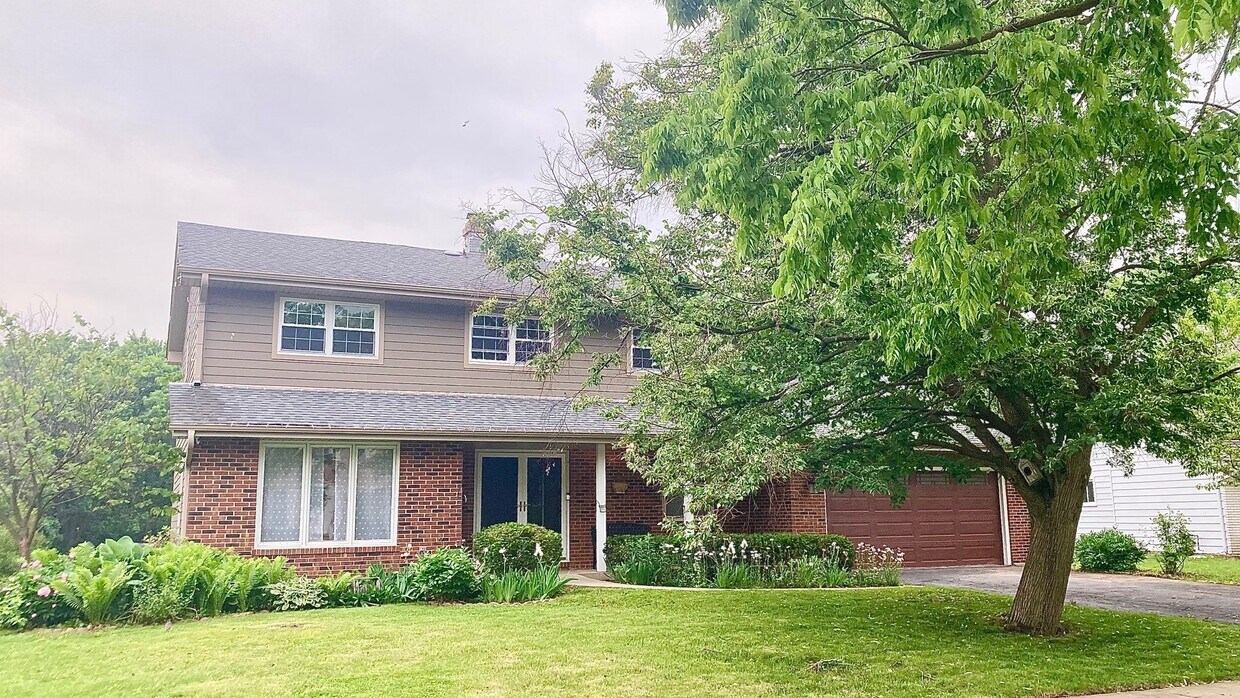 Foto principal - 3257 Drew St